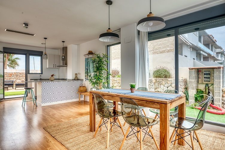 Dining room of Single-family semi-detached for sale in Cullera